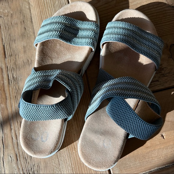 SO Blue and Gold Metallic Stretch Elastic Comfort Sandals Womens Size 7.5 Medium - Picture 9 of 16